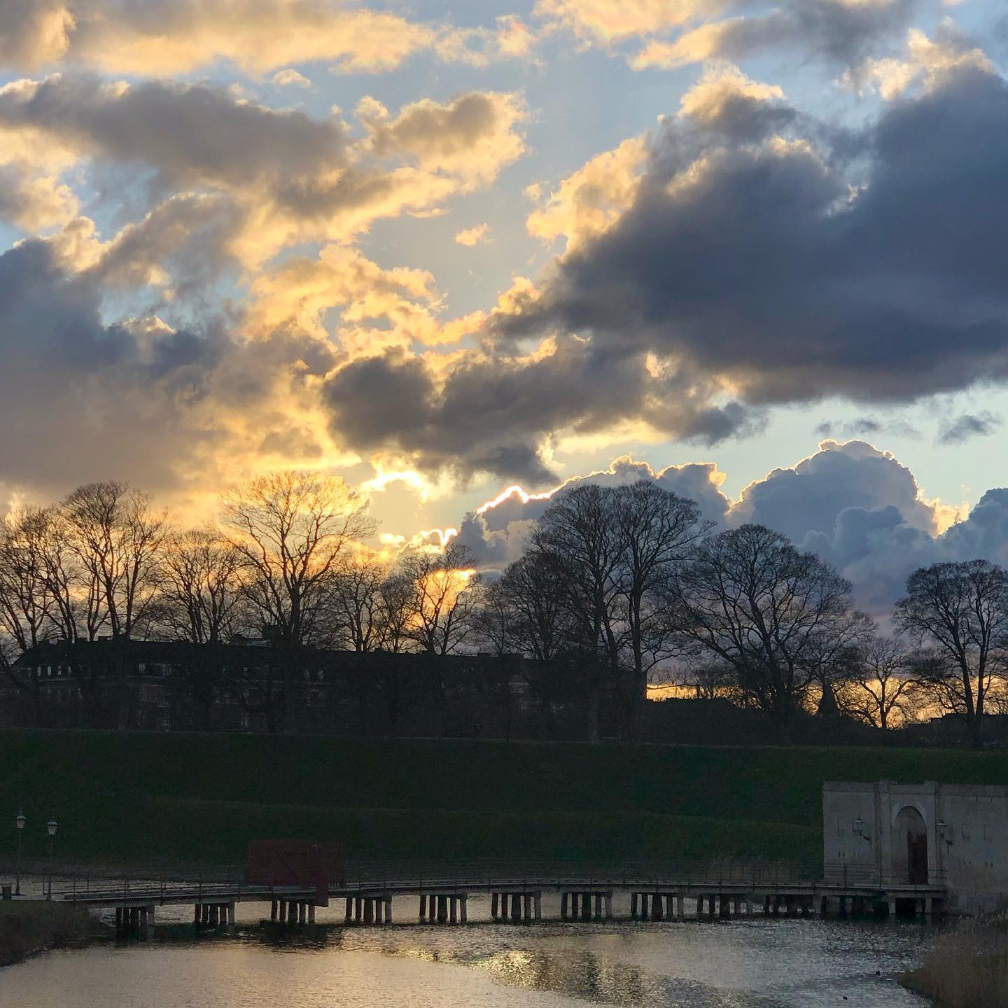 Himlen over hood'et gav den gas i aften.