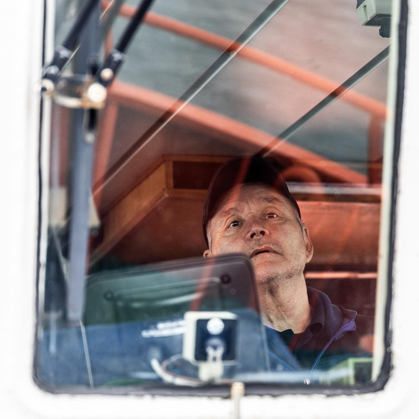 Skipper on the icegoing Aleqa Ittuk from #diskoline between Ilulissat and Ilimanaq. #canoneosr6markii #eosr6markii #sigma24105art