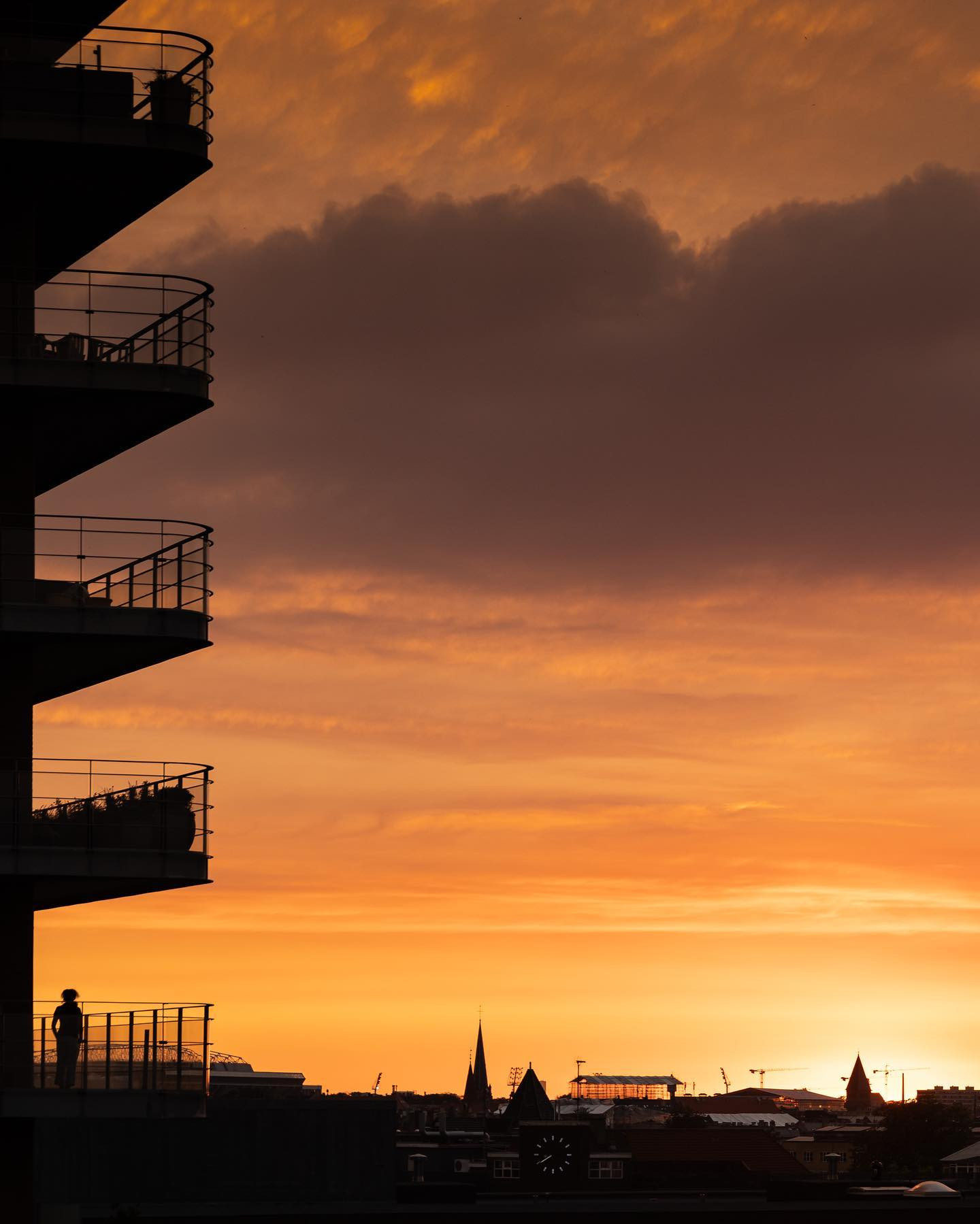 Sunset over Copenhagen Ø. #canoneosr6markii #eosr6markii #sigma24105art